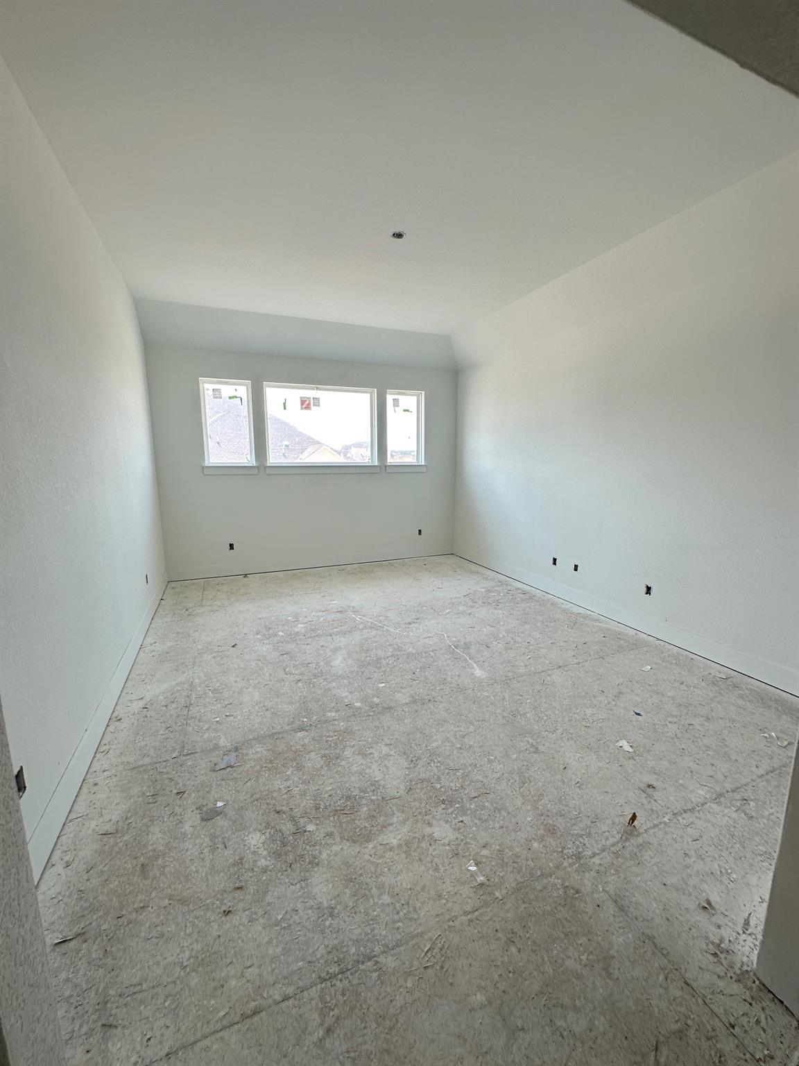 301 Yaklin Dr, Liberty Hill, TX 78642