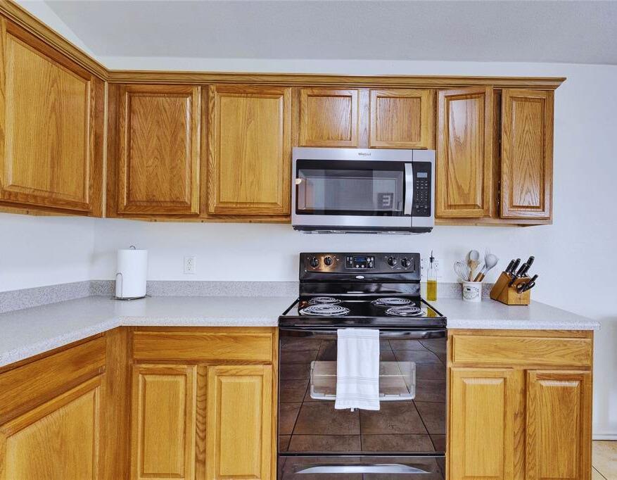 12701 Paloma Blanca Way, Del Valle, TX 78617