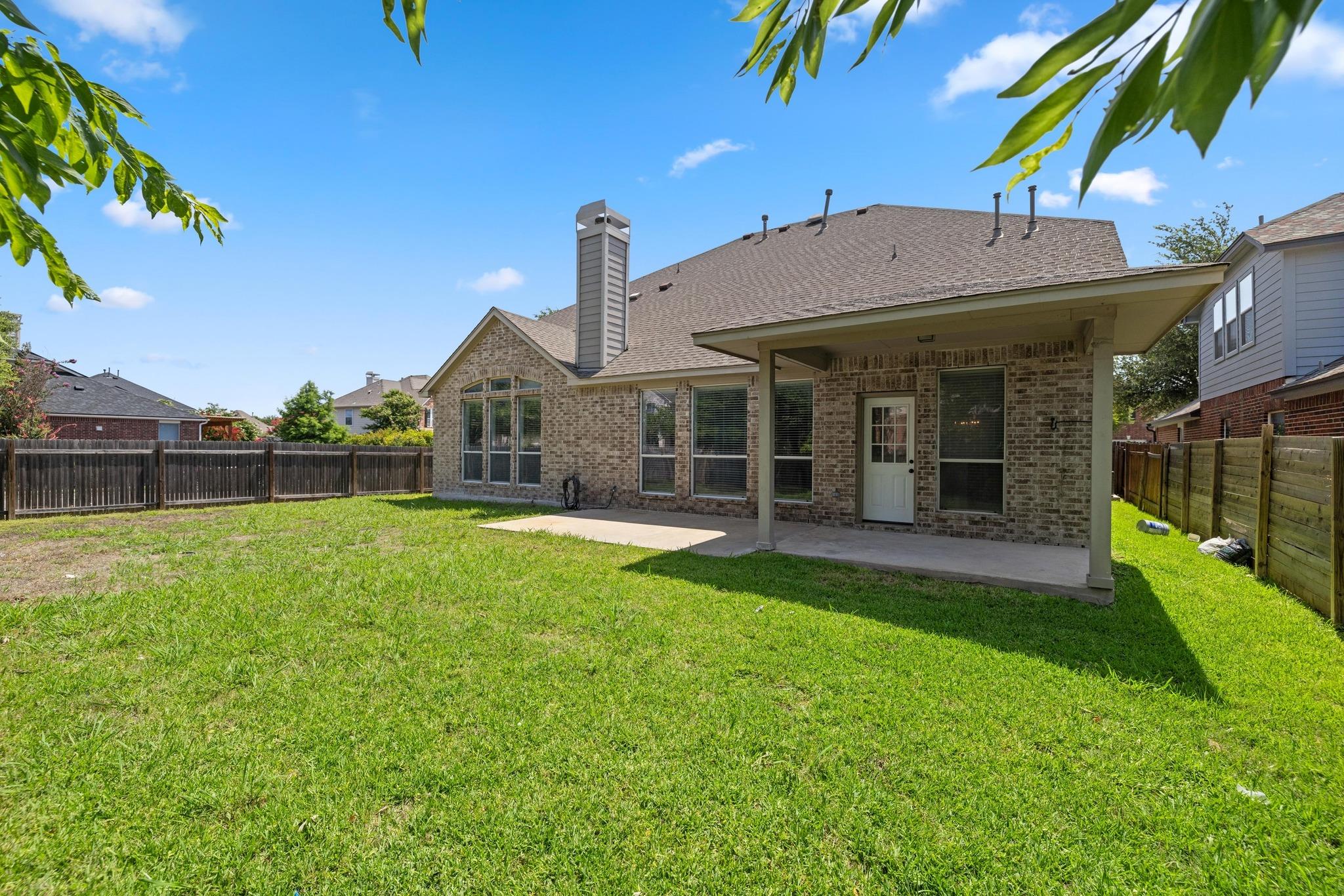 20936 Prestwick Dr, Hutto, TX 78634