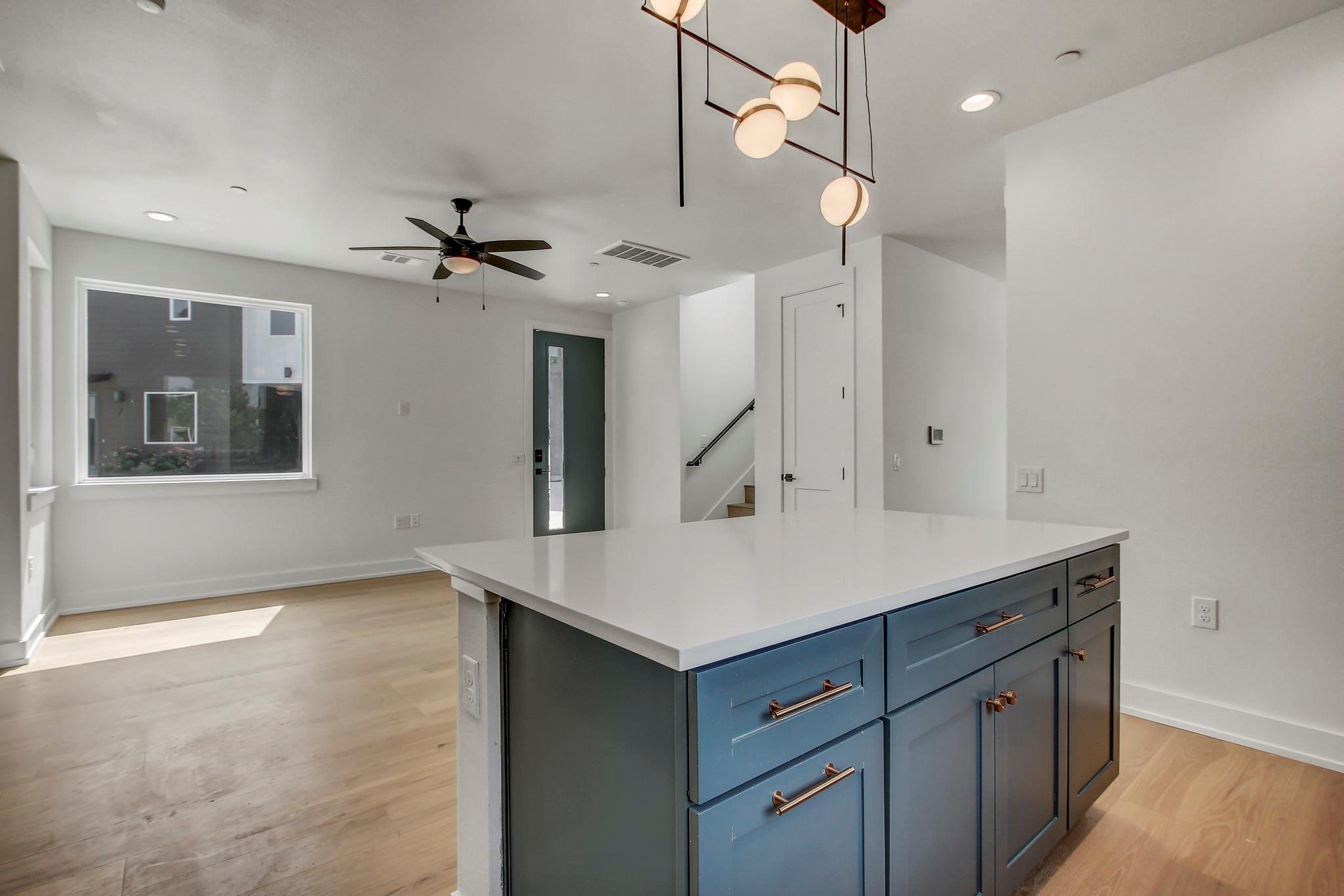 4127 E 12th St # 1, Austin, TX 78721