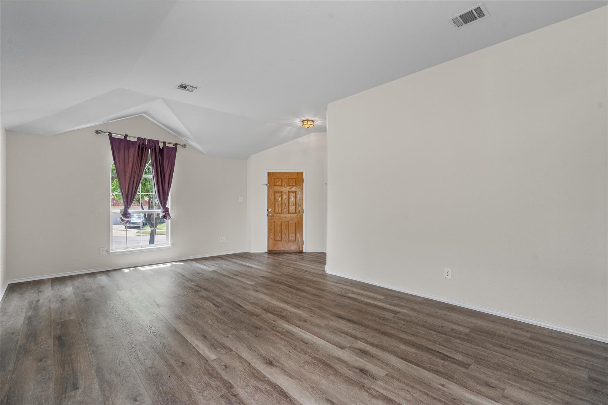 2141 Rachel Ln, Round Rock, TX 78664
