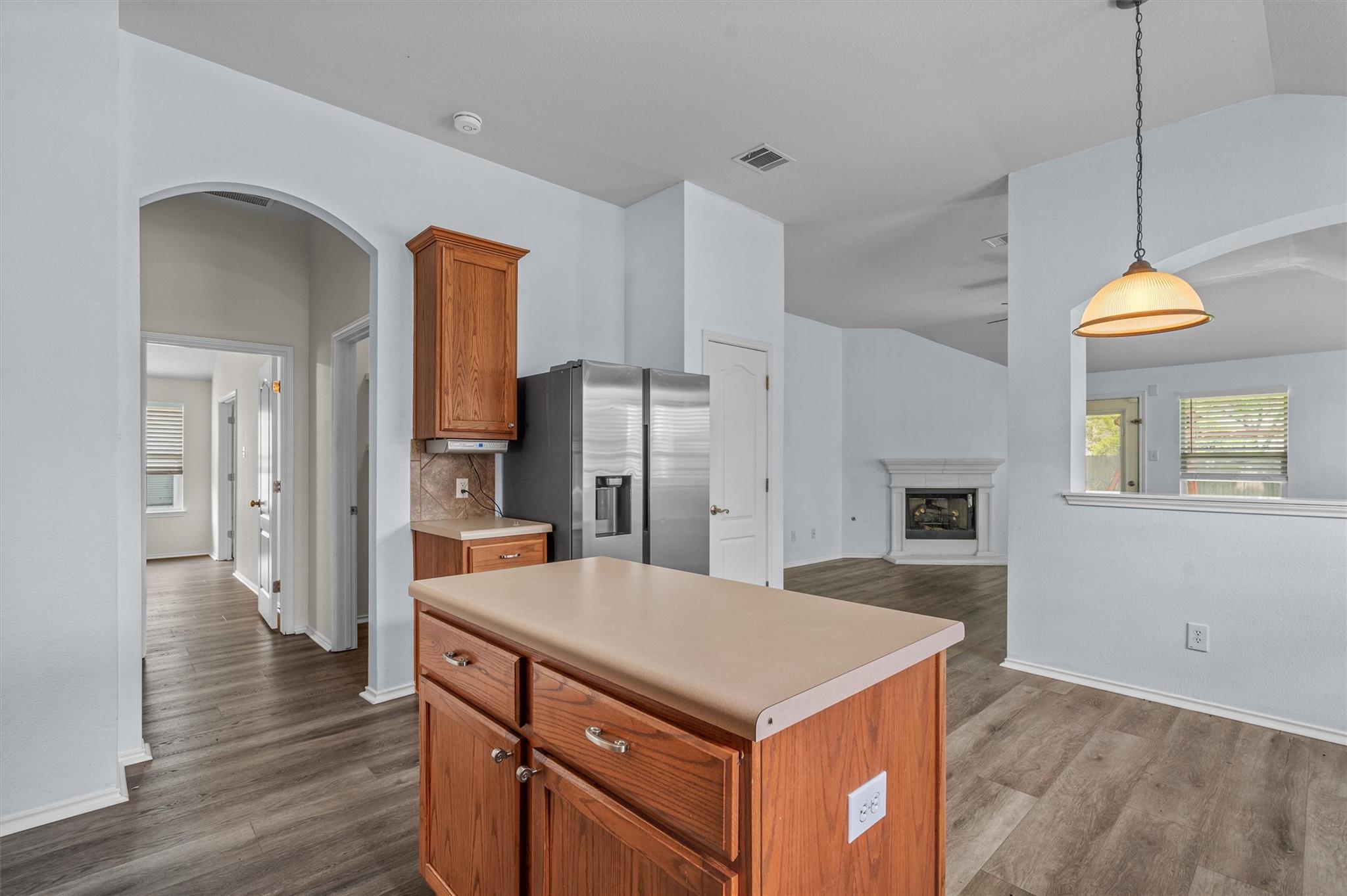2141 Rachel Ln, Round Rock, TX 78664
