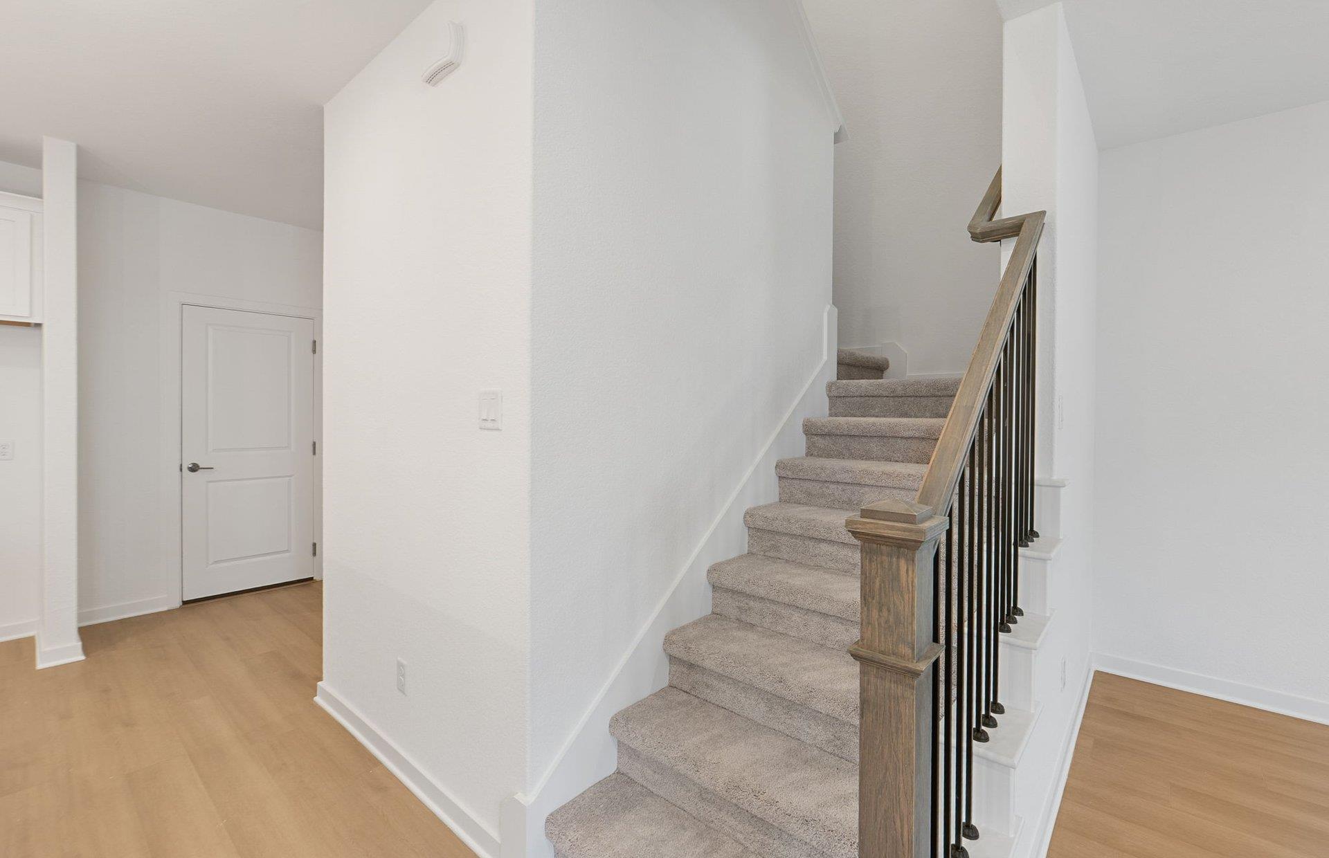 1280 E Main St # 402, Round Rock, TX 78664