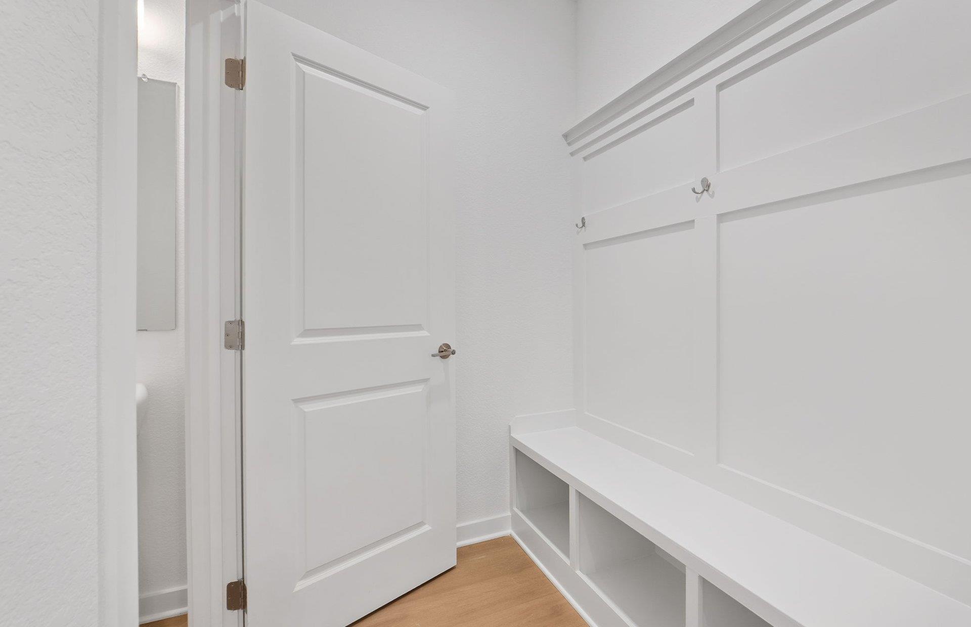 1280 E Main St # 402, Round Rock, TX 78664