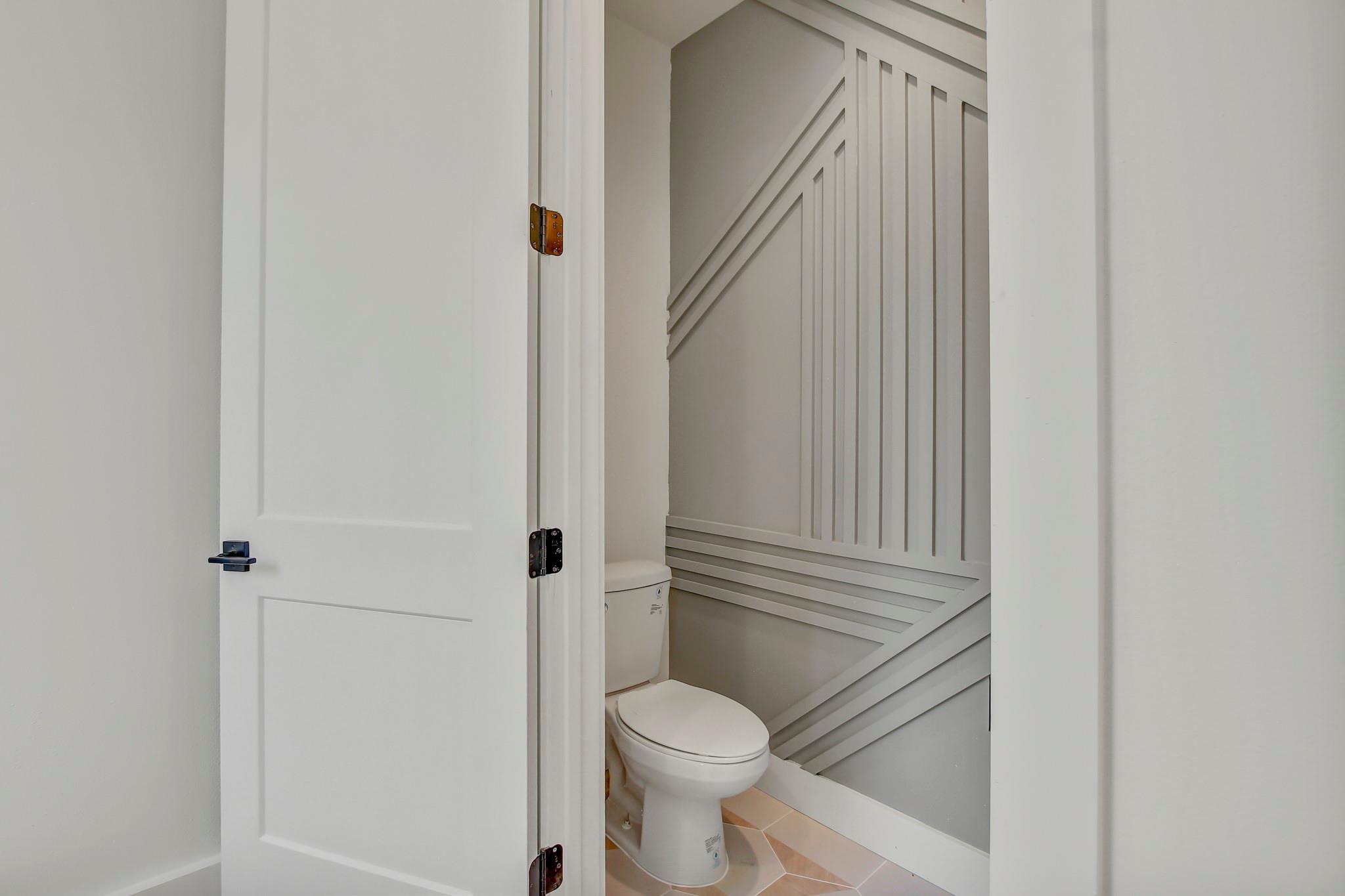 4127 E 12th St # 8, Austin, TX 78721