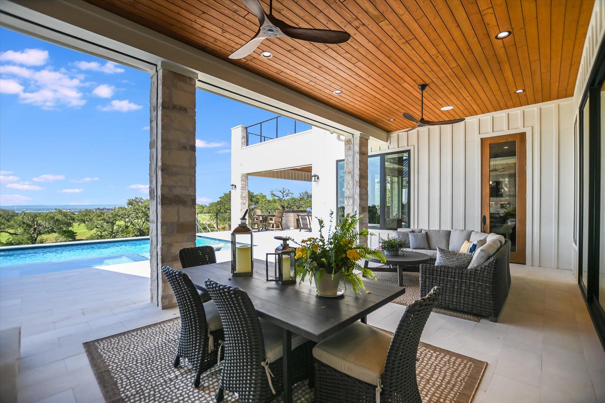 120 Nattie Woods, Horseshoe Bay, TX 78657