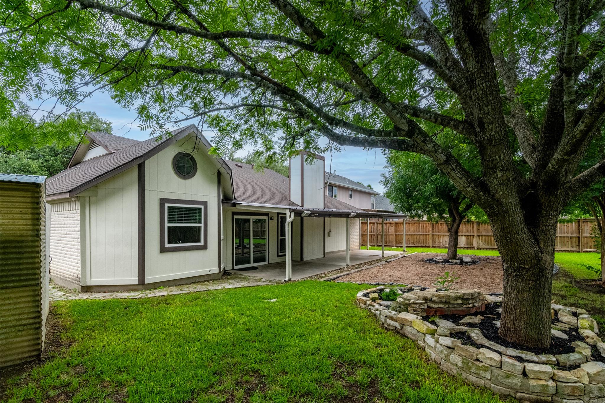 2306 Susan Ln, Leander, TX 78641