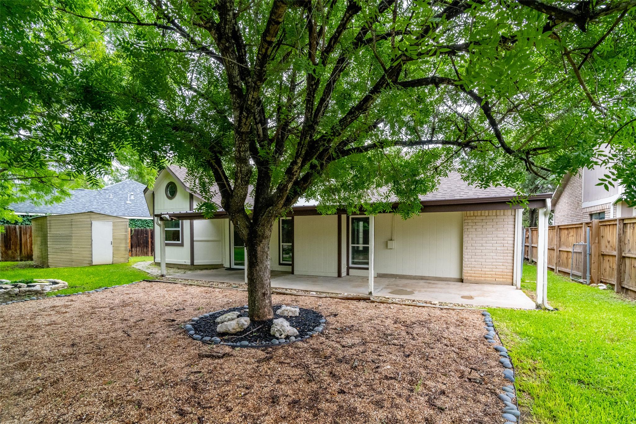 2306 Susan Ln, Leander, TX 78641
