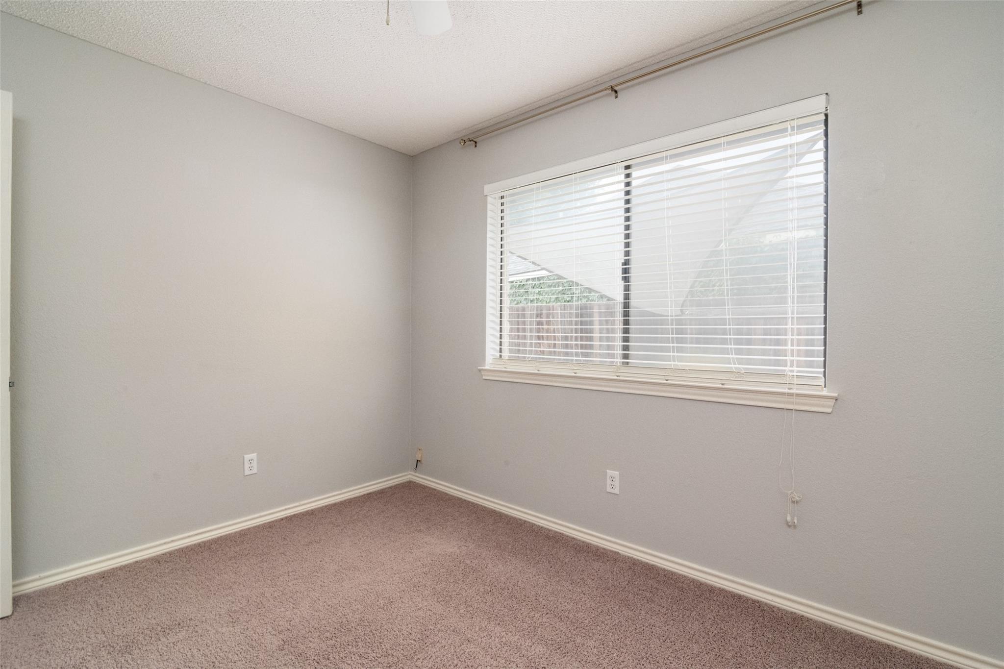 2306 Susan Ln, Leander, TX 78641
