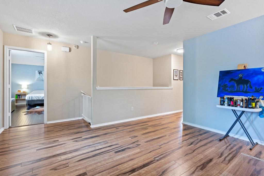 340 Altamont St, Hutto, TX 78634