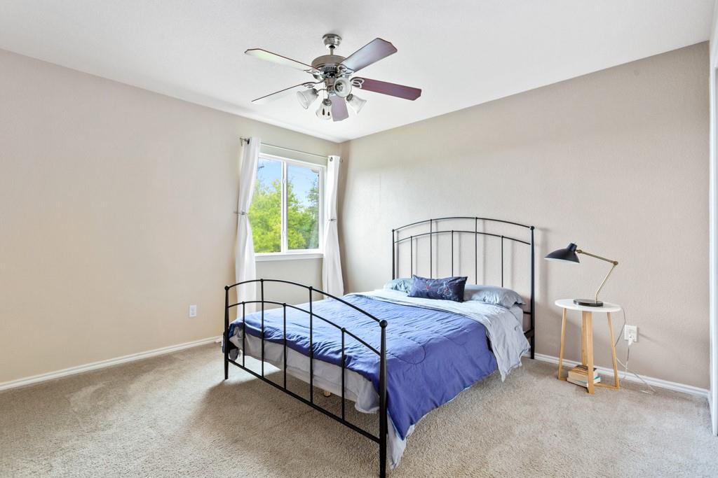 340 Altamont St, Hutto, TX 78634