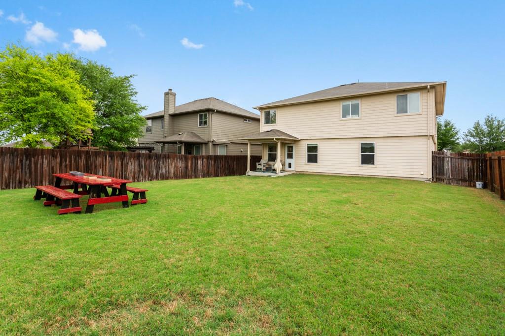 340 Altamont St, Hutto, TX 78634