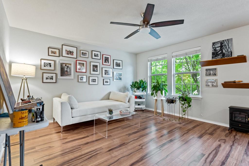 340 Altamont St, Hutto, TX 78634