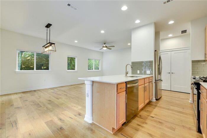 6800 Menchaca Rd # 45, Austin, TX 78745