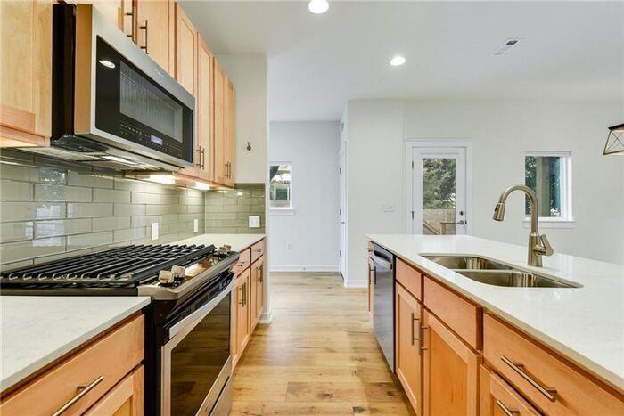 6800 Menchaca Rd # 45, Austin, TX 78745