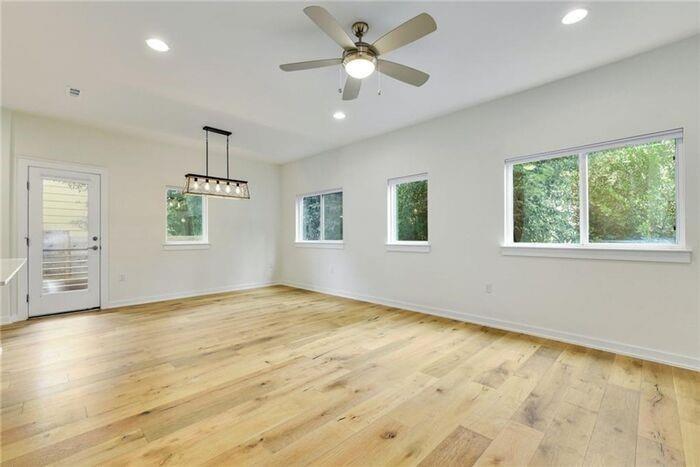 6800 Menchaca Rd # 45, Austin, TX 78745