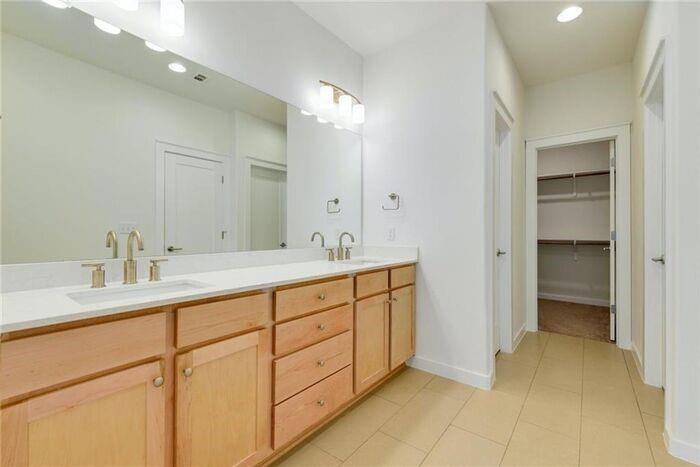 6800 Menchaca Rd # 45, Austin, TX 78745