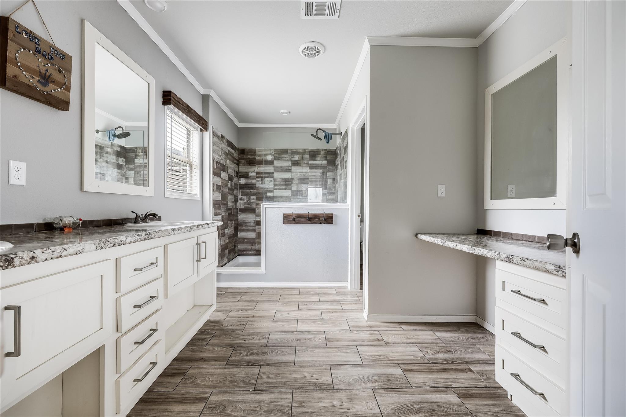 1284 County Road 250, Burnet, TX 78611