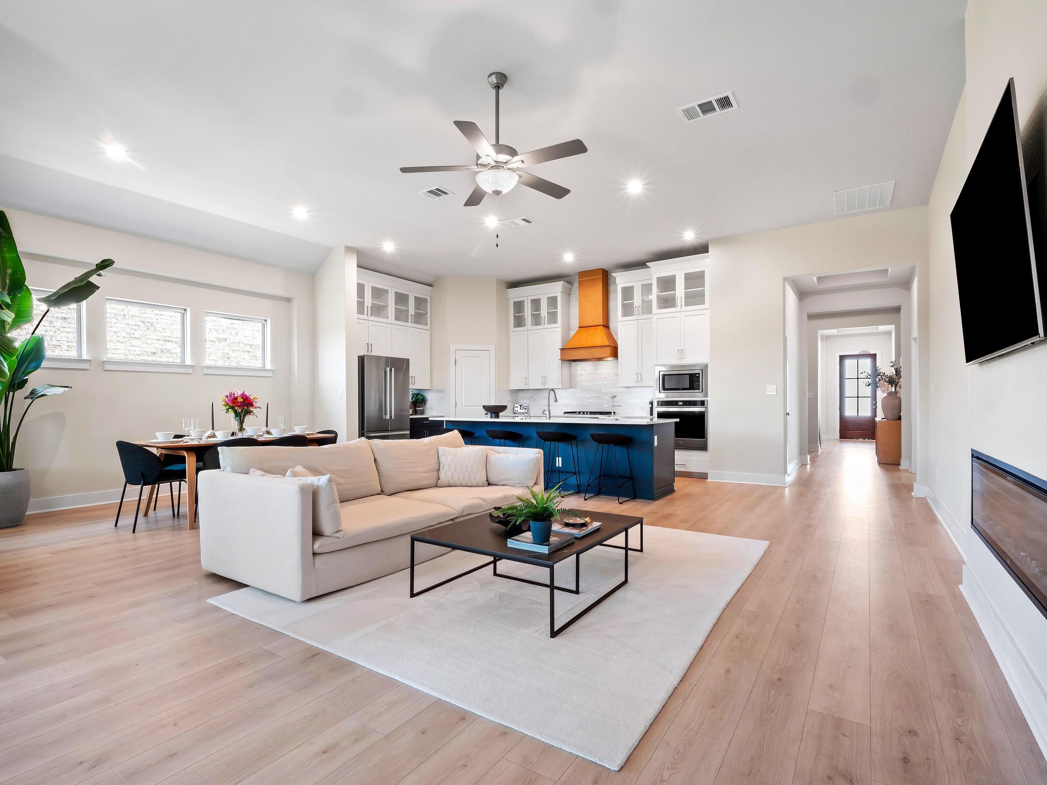 2209 Santa Isabella Dr, Leander, TX 78641