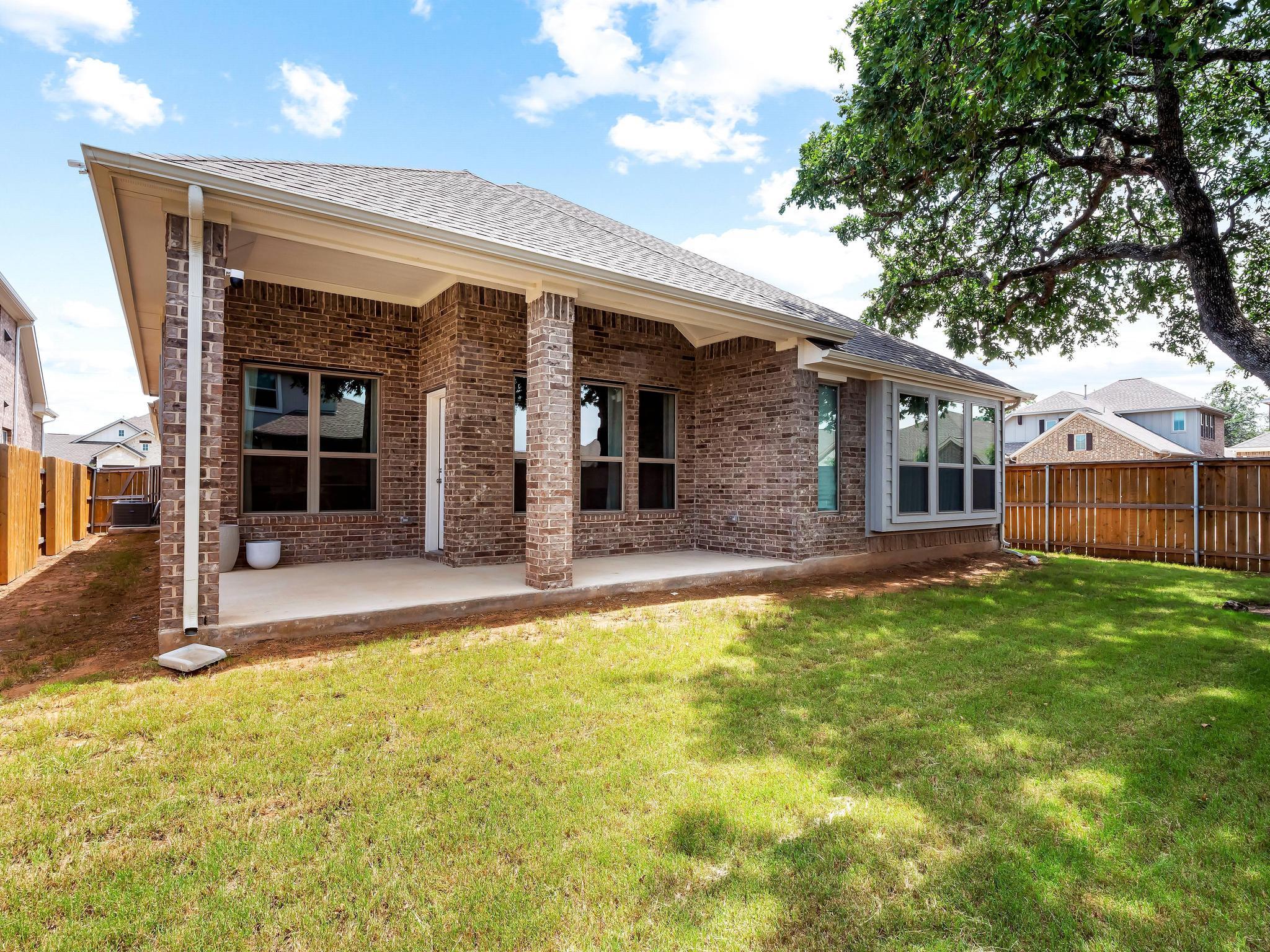 2209 Santa Isabella Dr, Leander, TX 78641