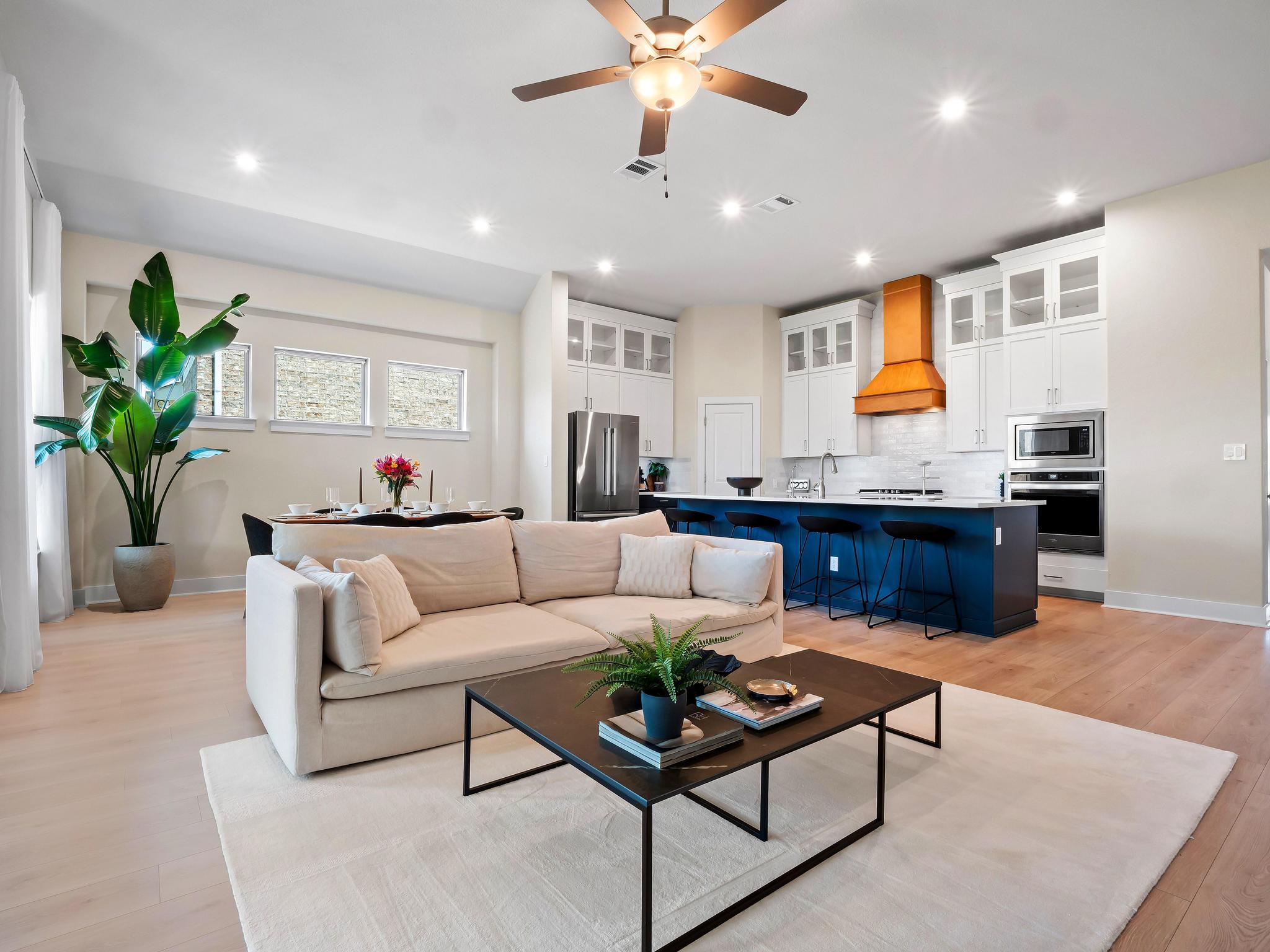 2209 Santa Isabella Dr, Leander, TX 78641