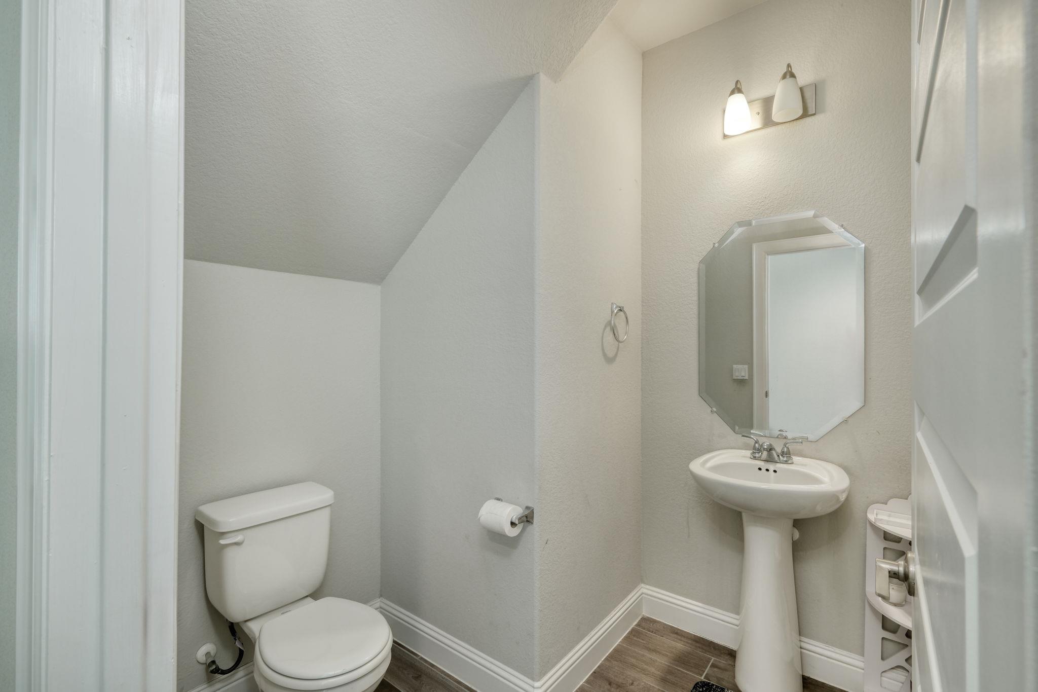 217 Stone Creek Dr, Georgetown, TX 78628