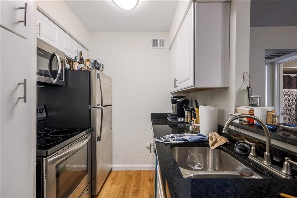 2207 Leon St # 203, Austin, TX 78705