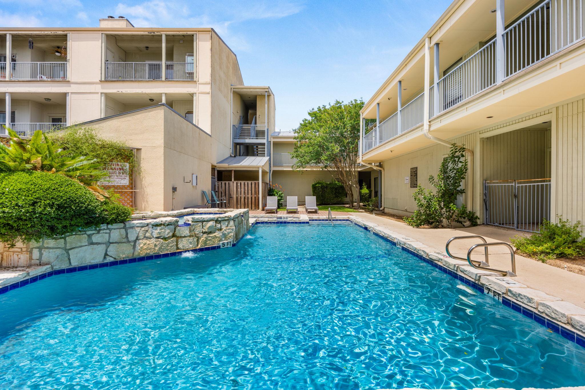3840 Far West Blvd # 213, Austin, TX 78731