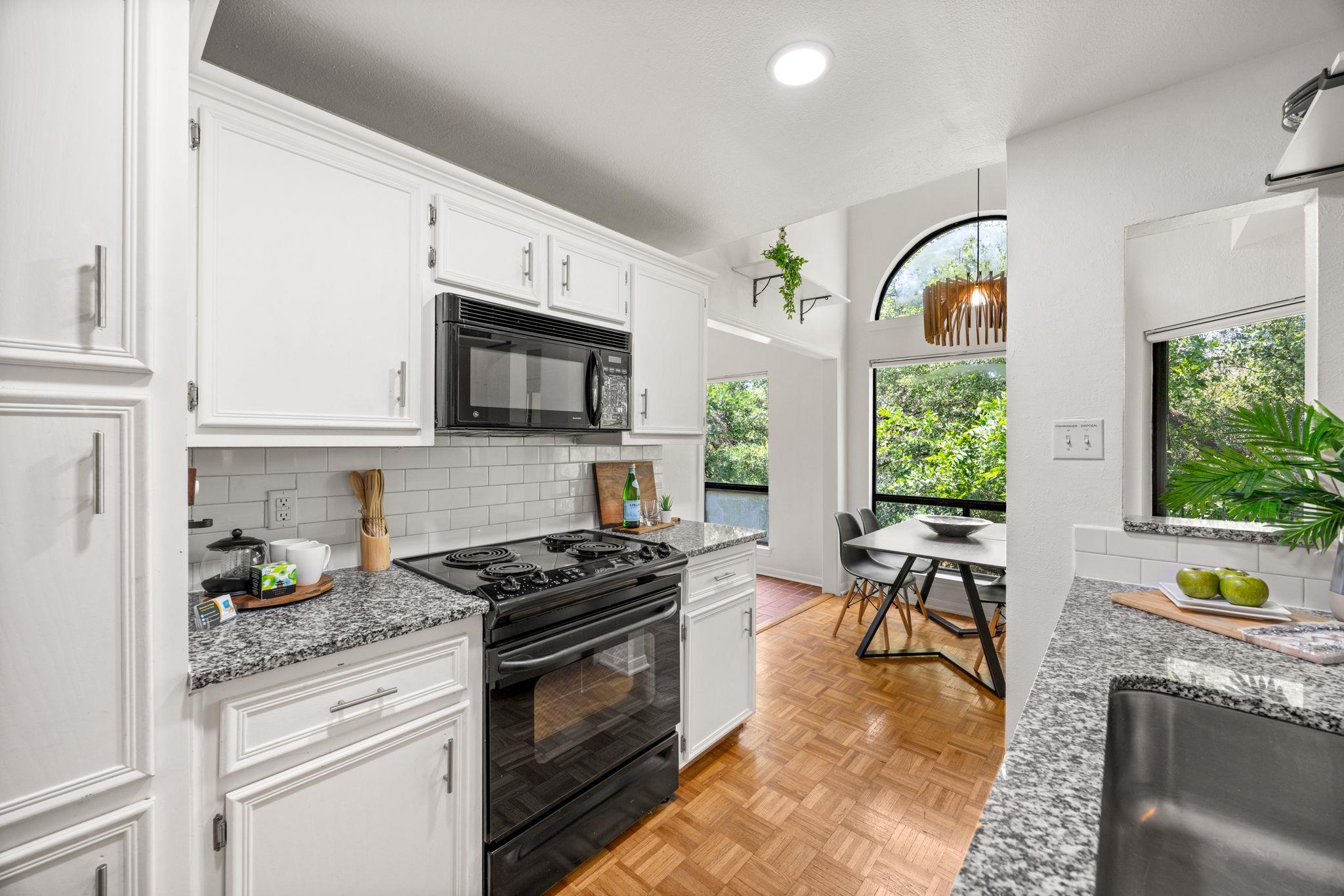 3840 Far West Blvd # 213, Austin, TX 78731