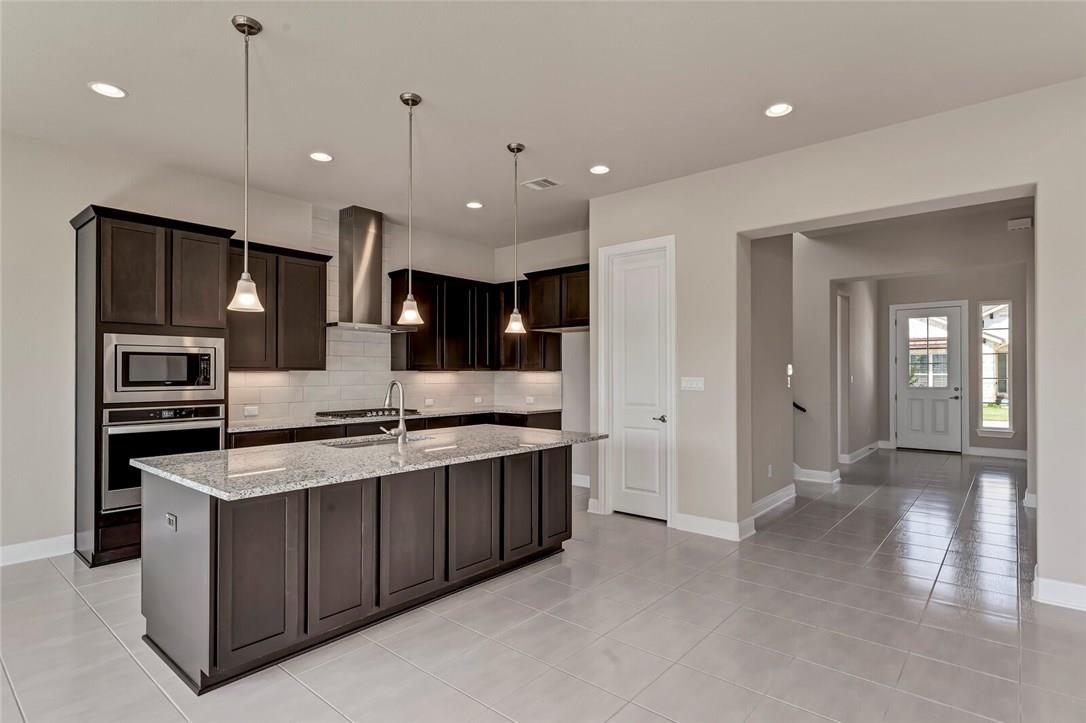 3901 Tavarez St, Round Rock, TX 78681