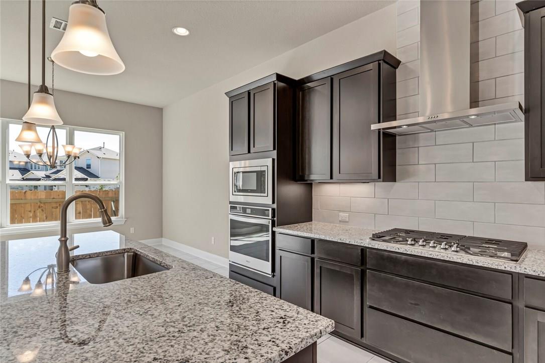 3901 Tavarez St, Round Rock, TX 78681