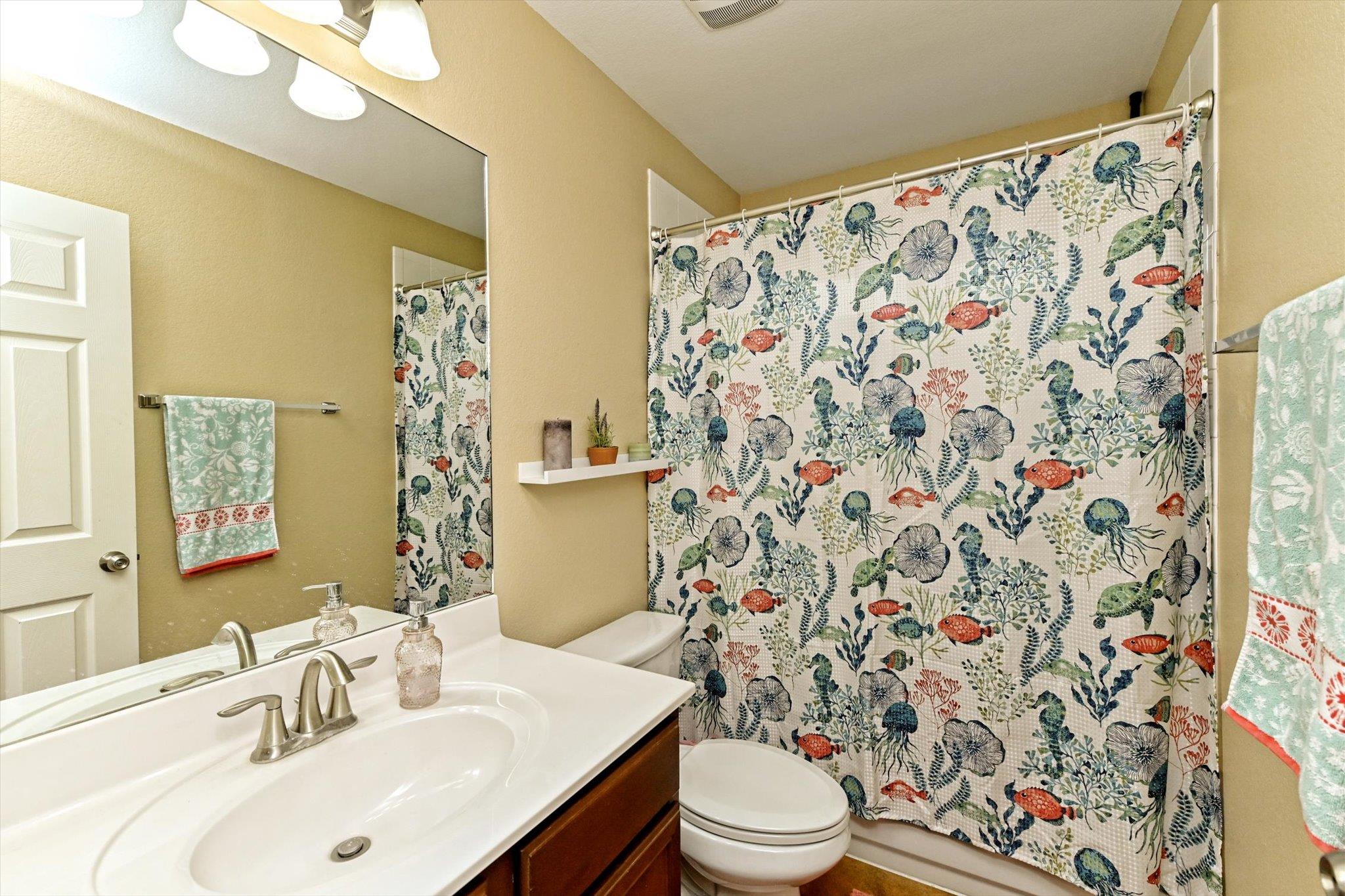 1130 Thousand Oaks Trl, Liberty Hill, TX 78642