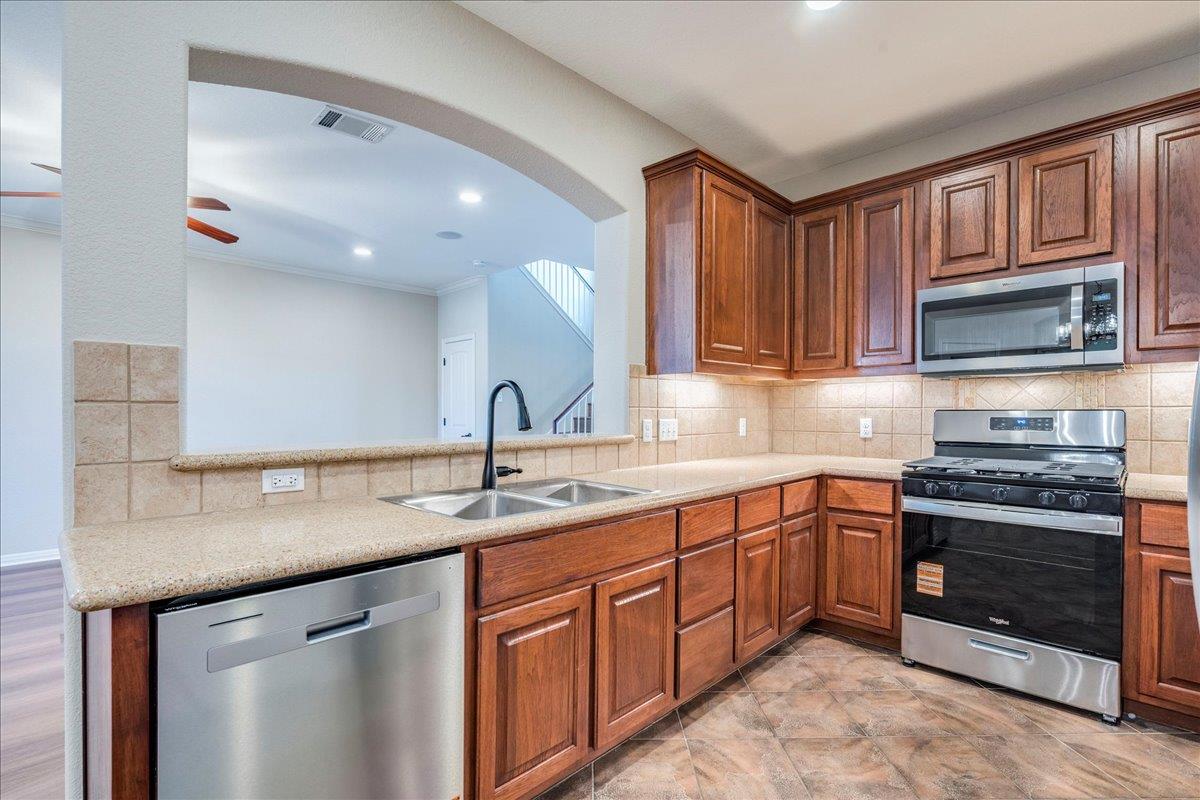 14100 Avery Ranch Blvd # 403, Austin, TX 78717