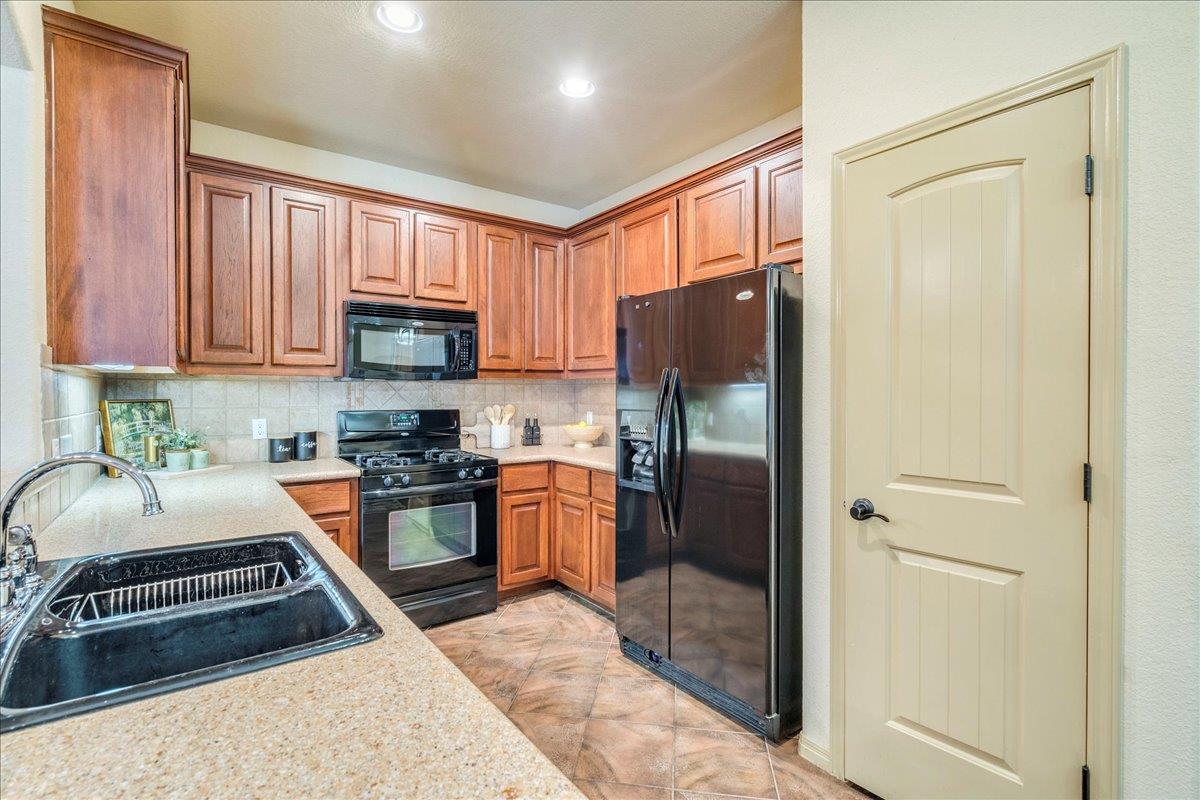 14100 Avery Ranch Blvd # 403, Austin, TX 78717