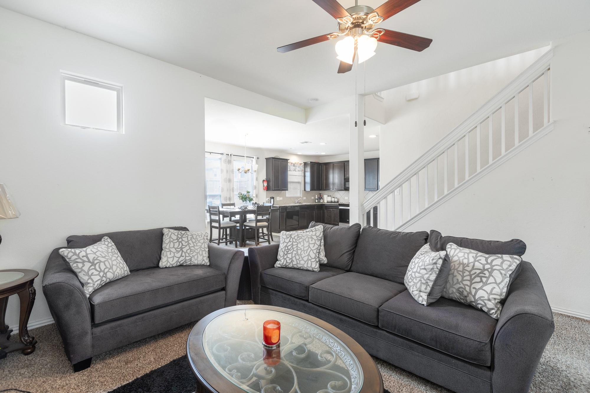 263 Joseph Dr, Buda, TX 78610