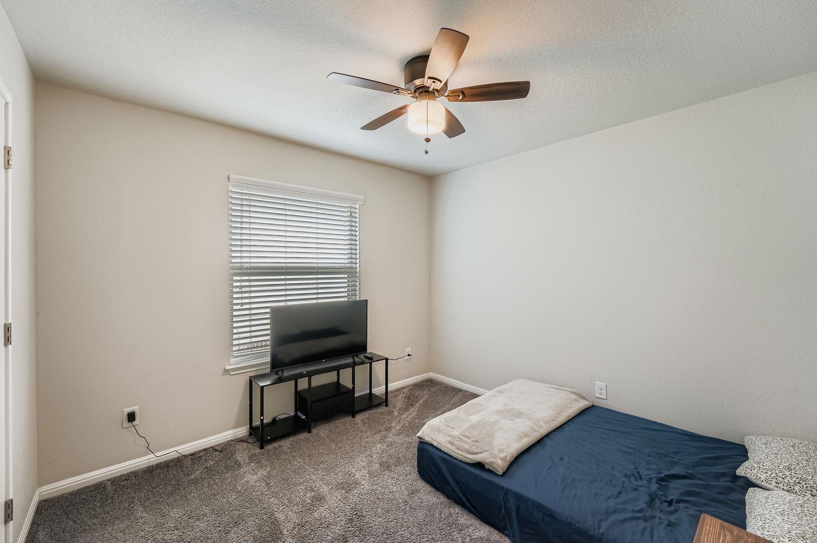 429 Rusk Bluff Ave, Leander, TX 78641