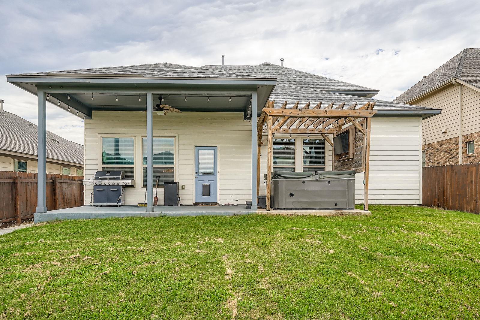 429 Rusk Bluff Ave, Leander, TX 78641