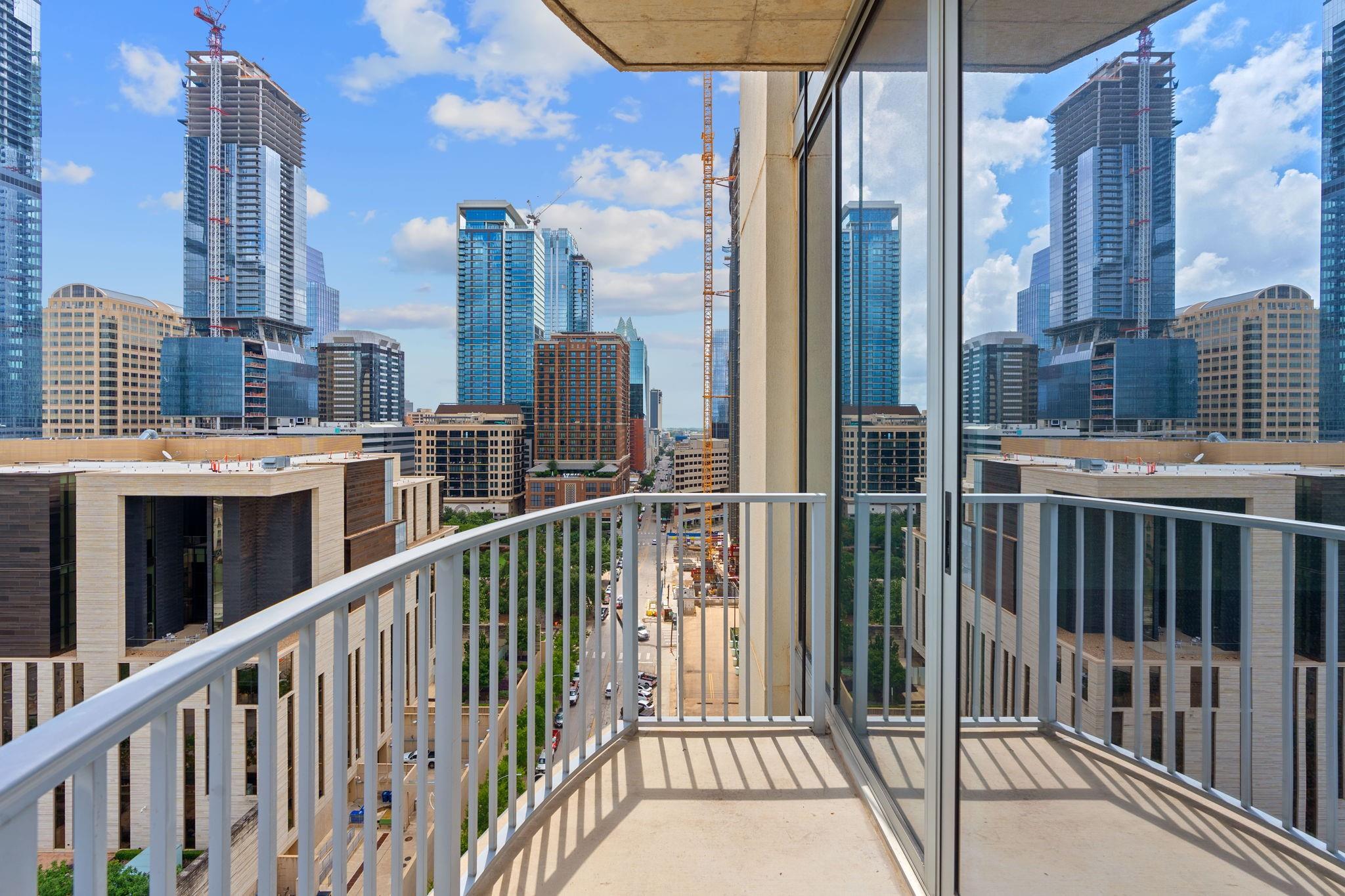 360 Nueces St # 1518, Austin, TX 78701