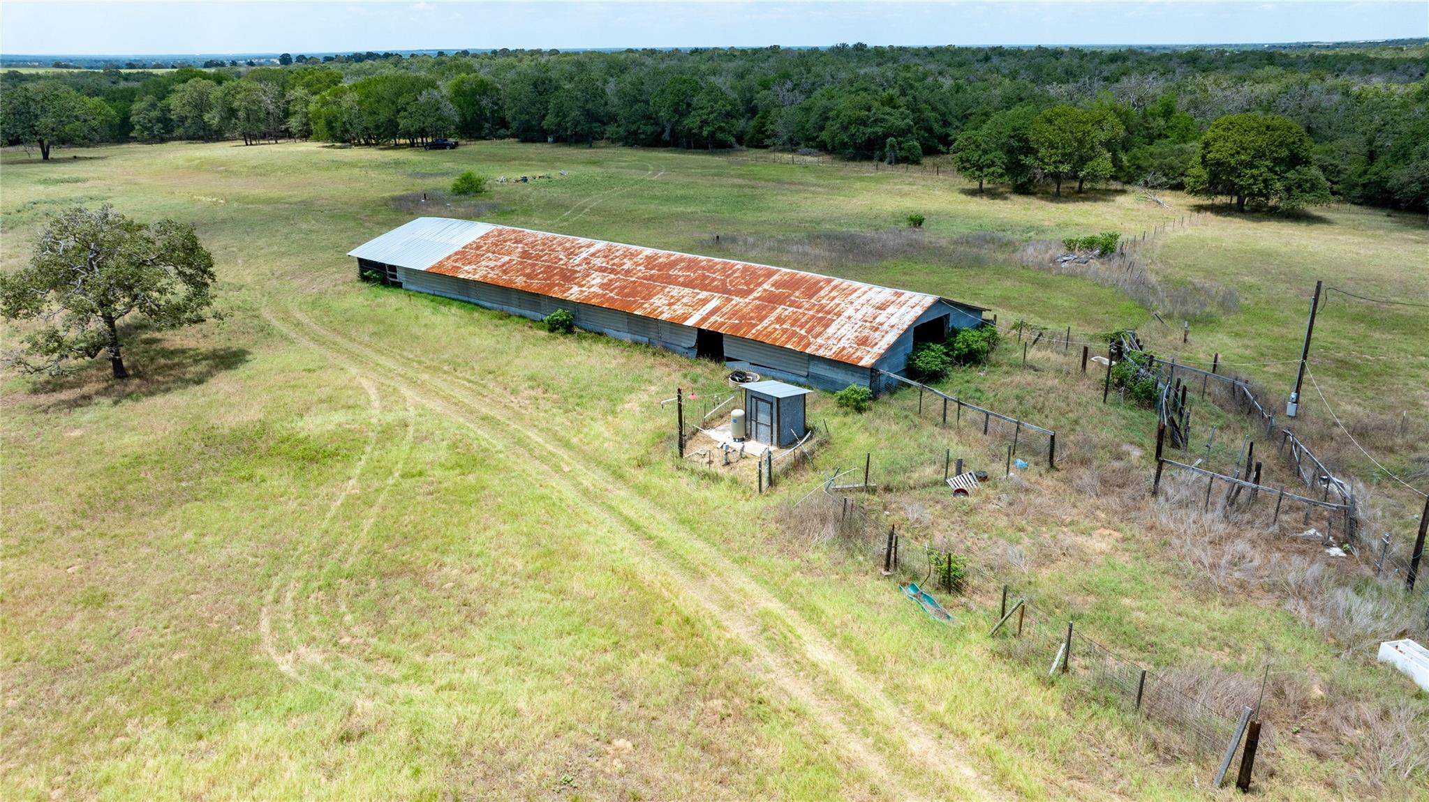 2901 Mule Creek Rd, Harwood, TX 78632
