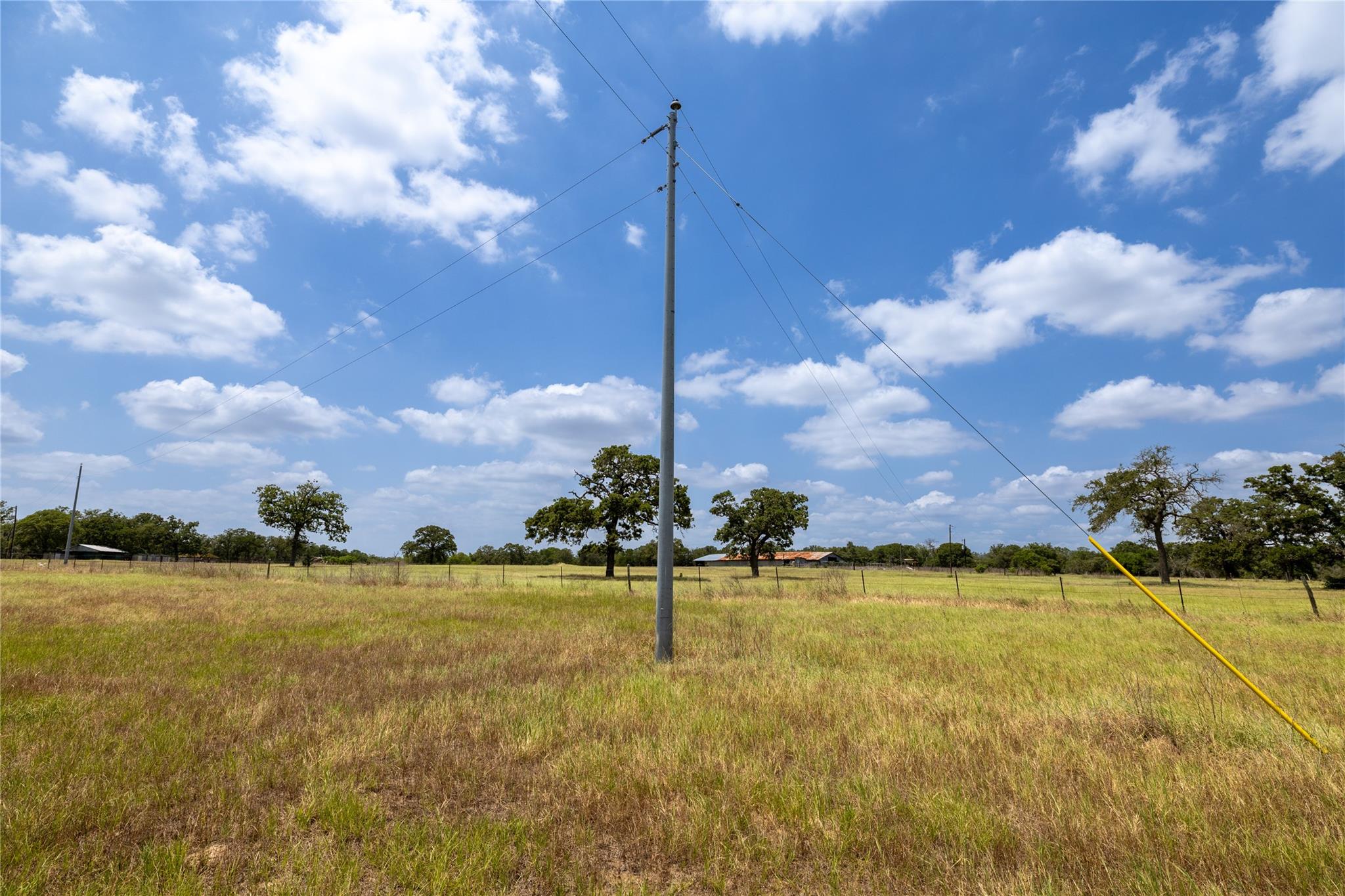 2901 Mule Creek Rd, Harwood, TX 78632