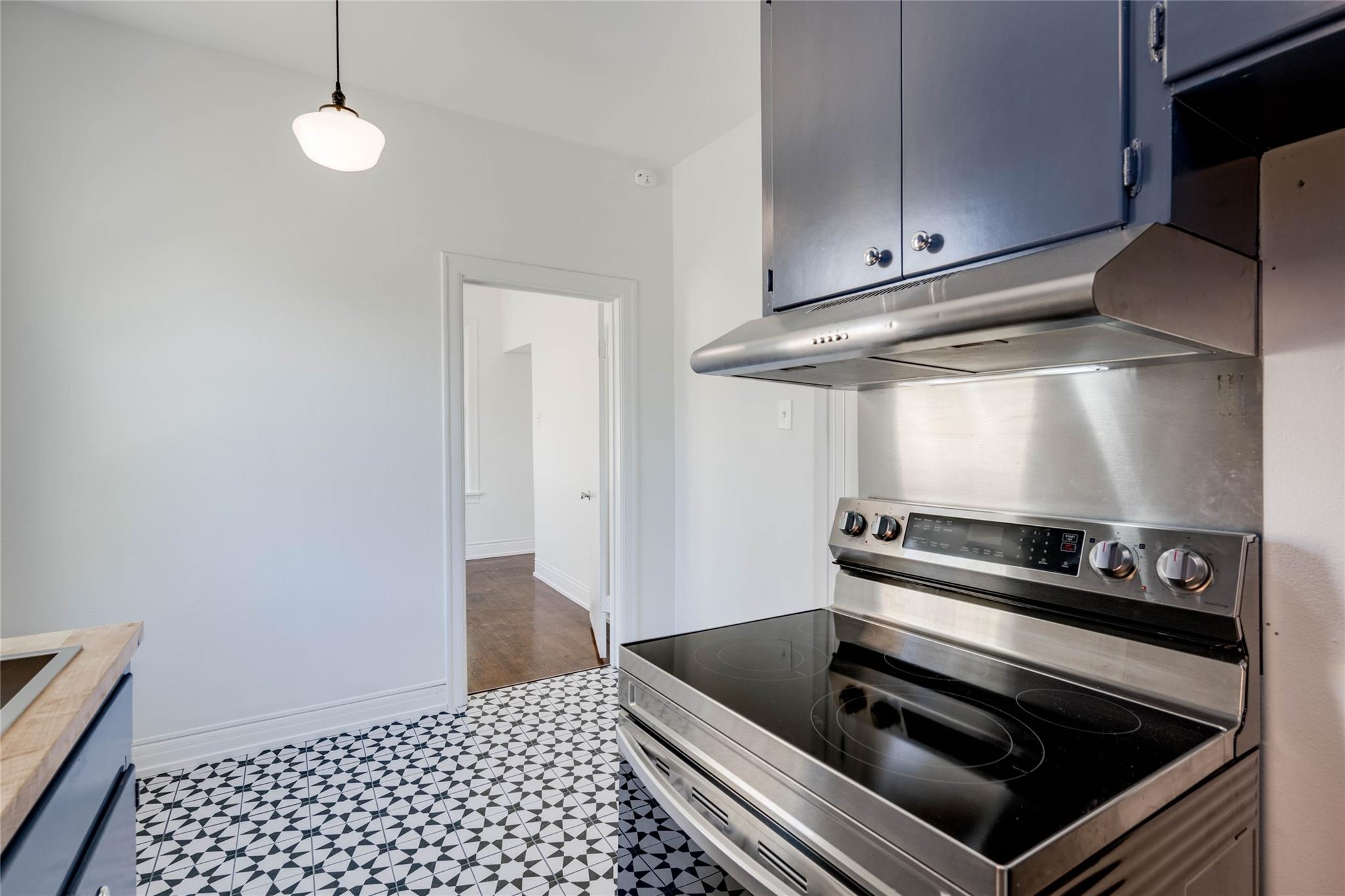 2810 Pearl St # B, Austin, TX 78705