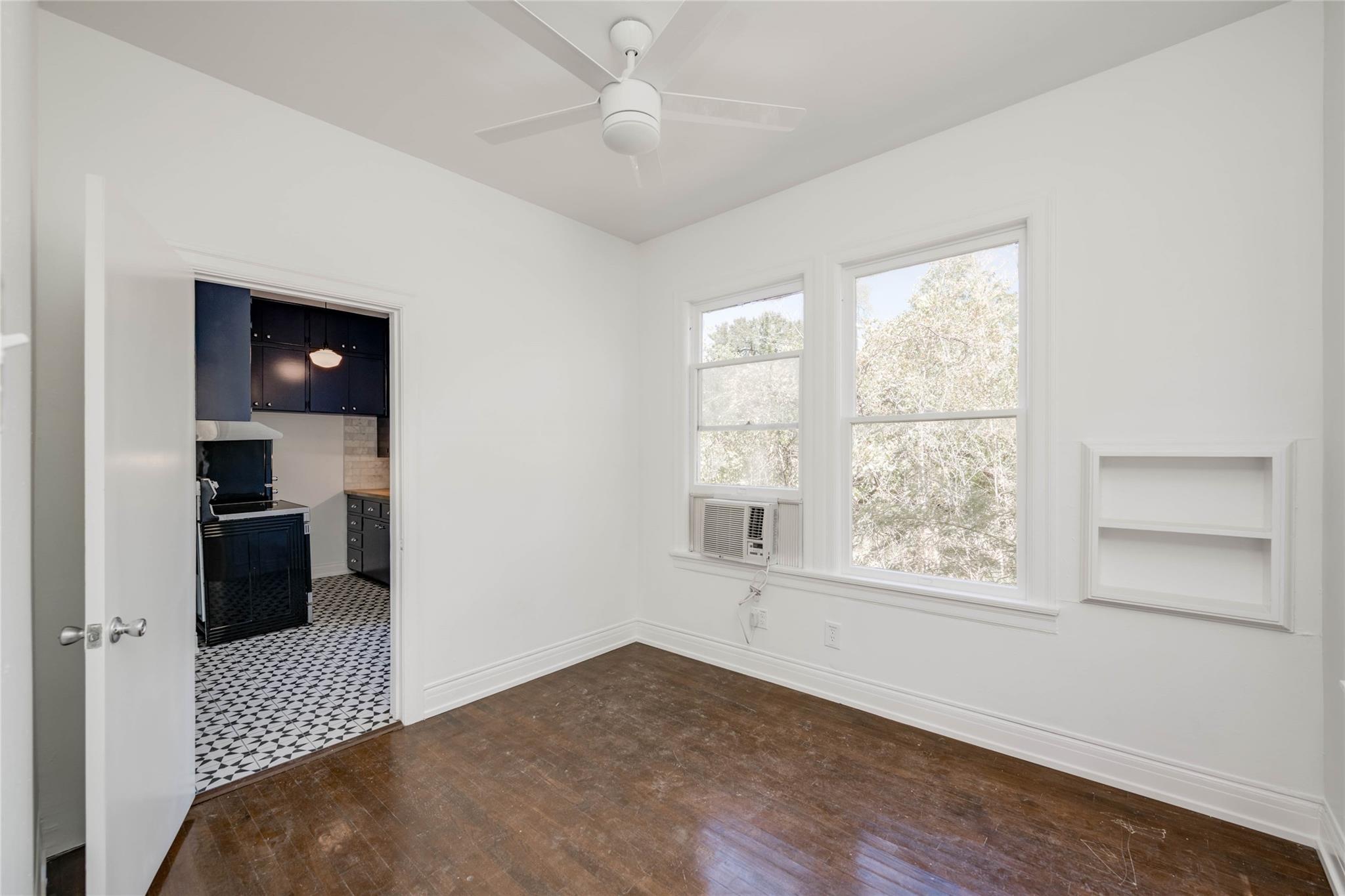 2810 Pearl St # B, Austin, TX 78705