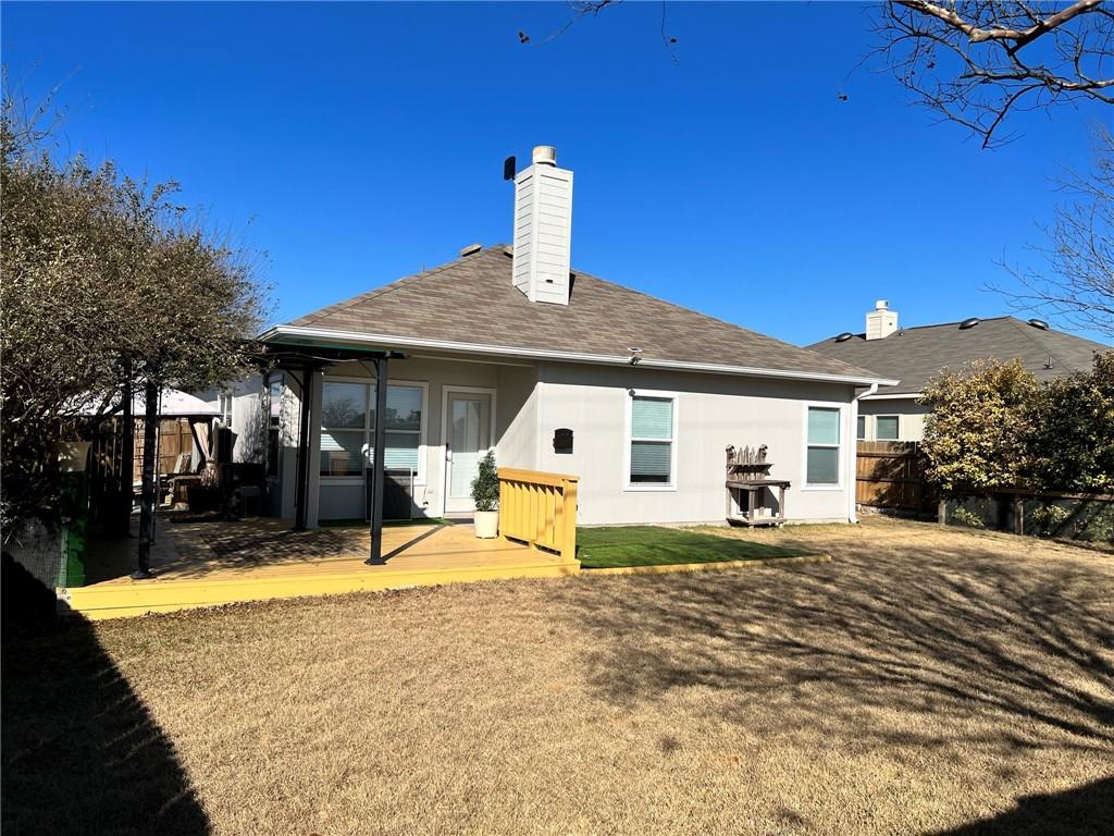 402 Wiley St, Hutto, TX 78634