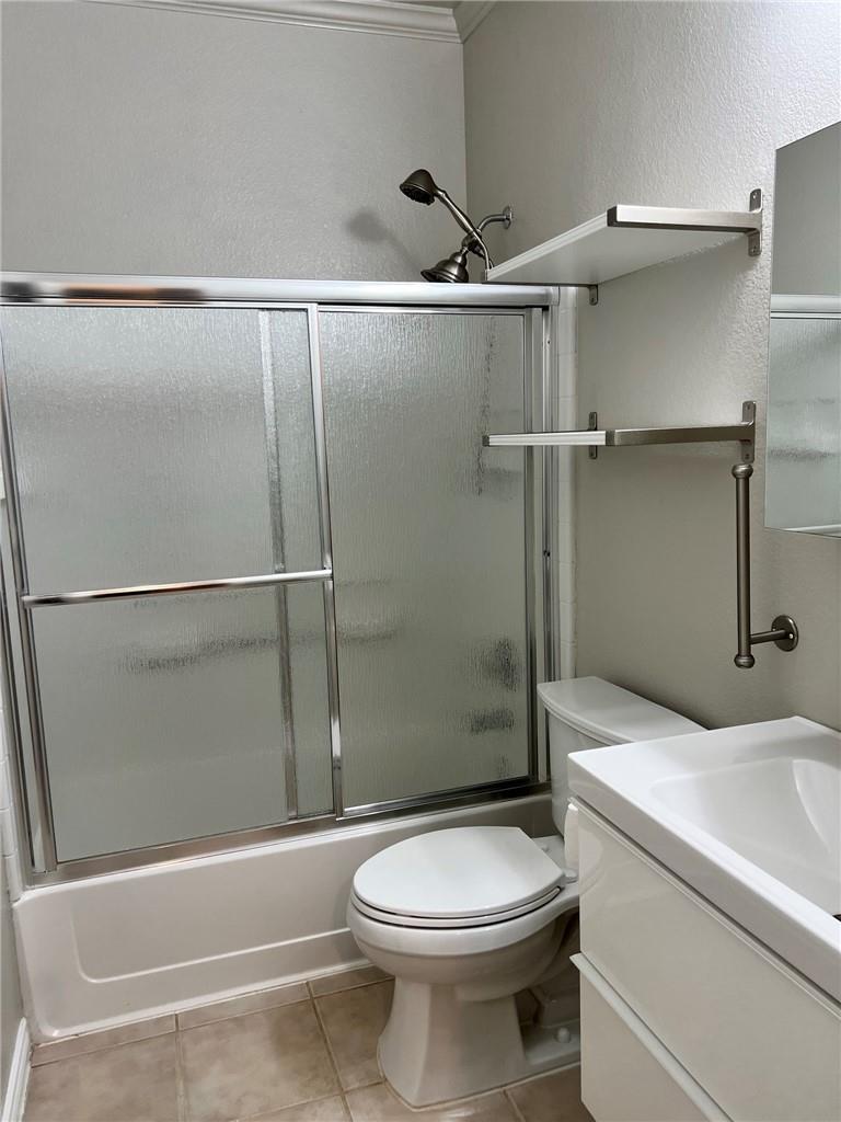402 Wiley St, Hutto, TX 78634