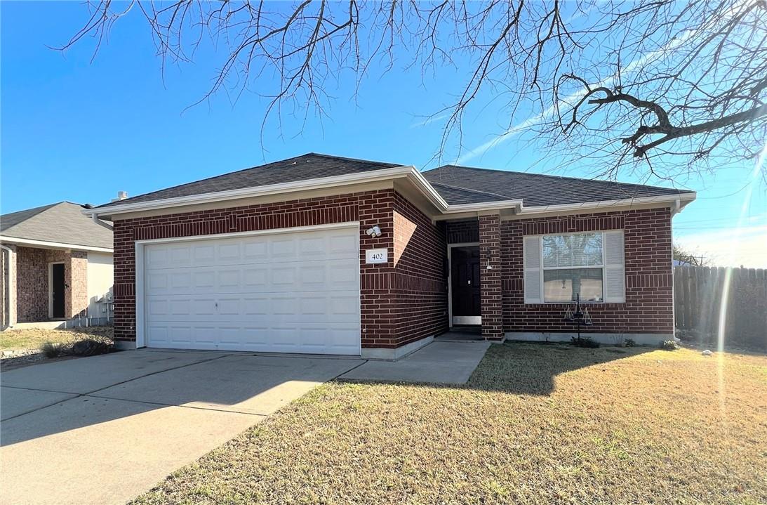 402 Wiley St, Hutto, TX 78634