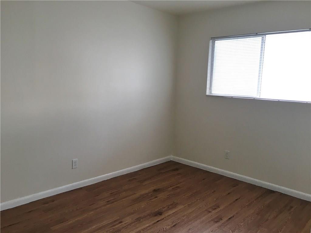 926 E Dean Keeton St # 205, Austin, TX 78705