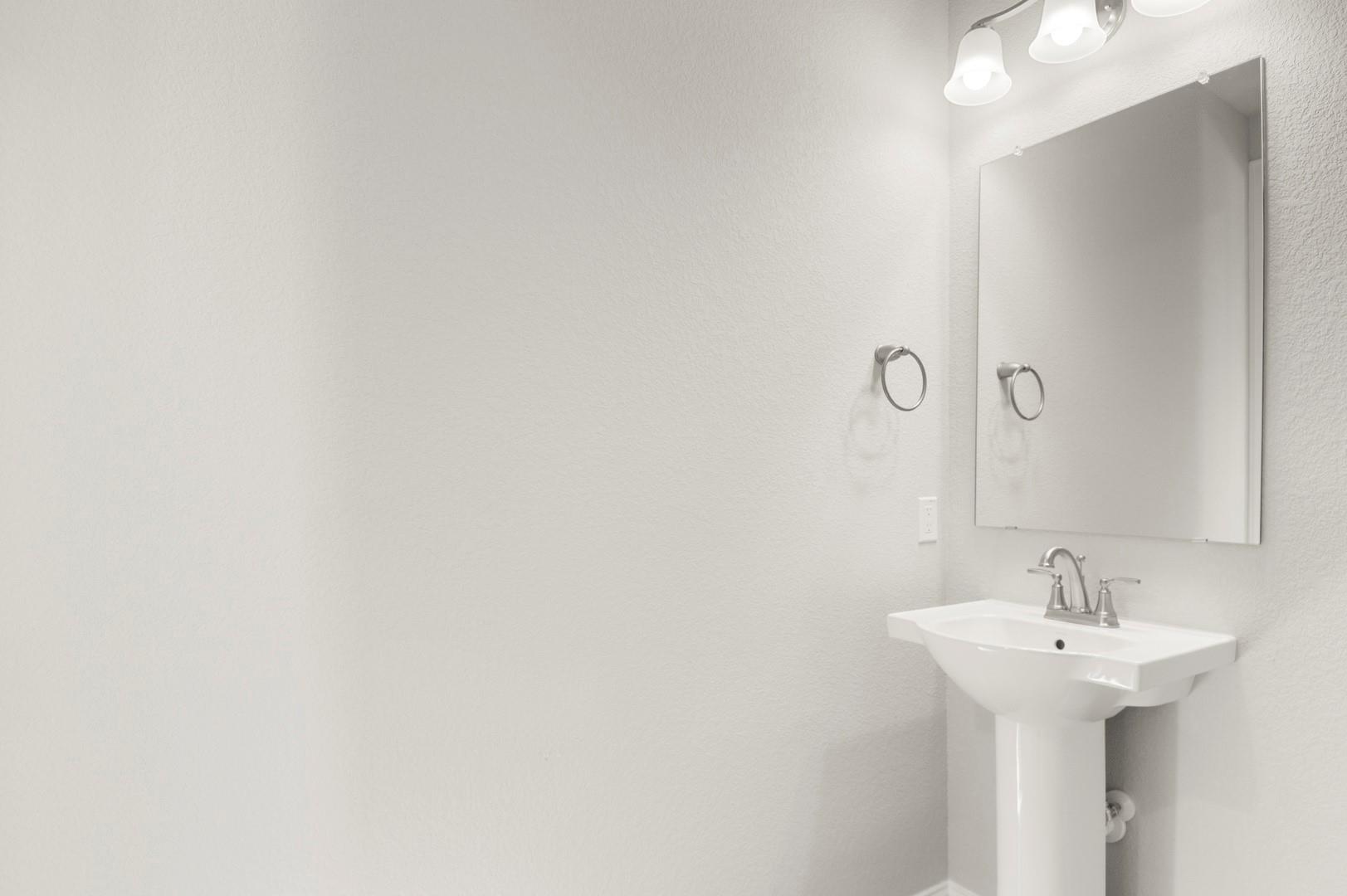 2605 Sam Bass Rd # 104, Round Rock, TX 78681