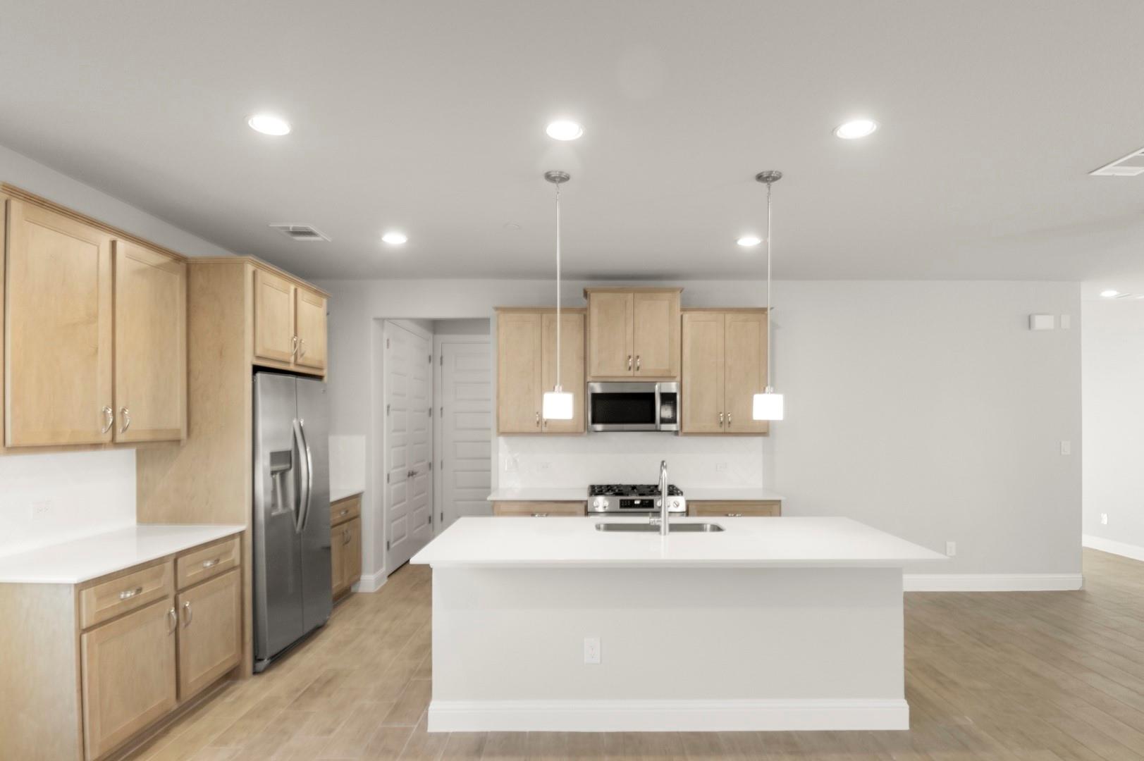 2605 Sam Bass Rd # 104, Round Rock, TX 78681