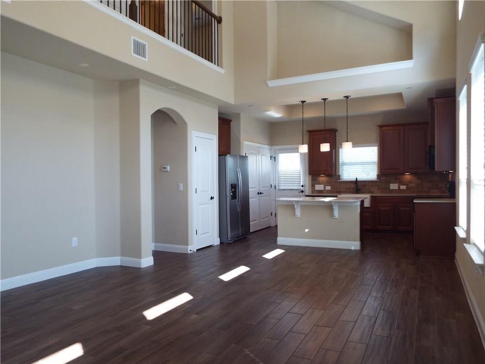 3240 E Whitestone Blvd # 11, Cedar Park, TX 78613