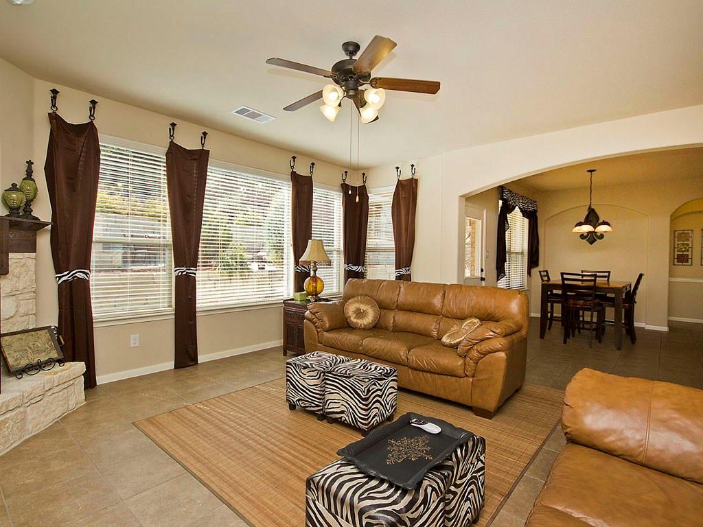 271 Longmont Ln, Austin, TX 78737